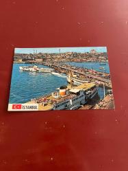 Karaköy’den köprü yeni cami ve Süleymaniye’ye doğru İstanbul keskin color  kartpostalı 15.5x10.5 ebatında