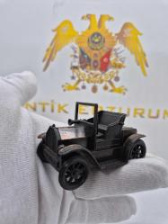 Koleksiyonluk Nostaljik Antika Araba Formunda Kalemtraş