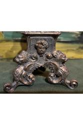 12,5 cm boylarında bir çift Avrupa pirinç şamdan