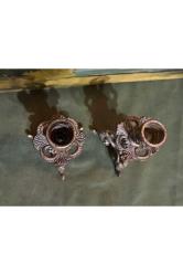 12,5 cm boylarında bir çift Avrupa pirinç şamdan