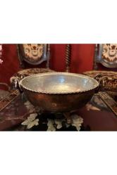 Avrupa dövme bakır sunumluk 23 cm çapında 12 cm yüksekliğinde