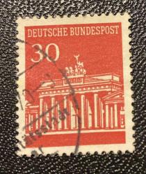 Almanya Pulu - Germany Stamp - Postadan Geçmiş Pul Filateli - DAMGALI - BRANDENBURG KAPISI TEMALI PUL, 30 PARA - YABANCI PULLAR-NOSTALJİK DOĞUM GÜNÜ HEDİYESİ