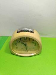 MS11-----ESKİ JAPON SEIKO PİLLİ MASA SAATİ--ÇALIŞIYOR