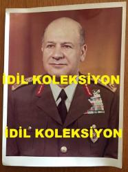 TÜRK SİLAHLI KUVVETLERİNİN 16. GENELKURMAY BAŞKANI ORGENERAL SEMİH SANCAR'IN BÜYÜK BOY NET KALİTEDE ORİJİNAL FOTOĞRAFI - 24 x 18 cm EBADINDA - GENELKURMAY BAŞKANI ORGENERAL SEMİH SANCAR ASKERİ ÜNİFORMASIYLA ÖZEL OLARAK POZ VERİRKEN ÇEKİLMİŞ ÇOK NET BİR FOTOĞRAF