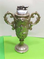 MSÇ6----KUPA KAİDELİ ESKİ ARIZALI GAZLI MASA ÇAKMAĞI