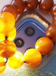 OSMANLI DÖNEMİ MÜCEVHER KUTUSUNDAN YAPILMA ŞIKIR ŞIKIR SARMAL KAHVERENGİ MÜTHİŞ İŞÇİLİKLİ MUHTEŞEM SIKMA KEHRİBAR TESPİH 4AAA1A ÇOK NADİR