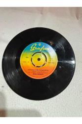 Zeki müren - seninle bir sonbahar - yollar uzak gelemedim - plak 9 puan