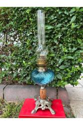 antika Fransız pirinç ve mermer gaz lambası 55 cm boyunda