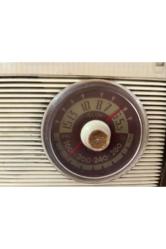 antika grundig radyo - fm bandı yoktur