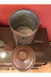 Büyük boy bakır kapaklı kova 38 cm boyunda 27 cm çapında