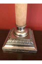 Fransız pirinç ve mermer Kaideli gaz lambası - 70 cm boyunda