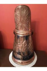 Fransız 51 cm boyunda porselen kulplu üzeri işlemeli bakır kömür kovası