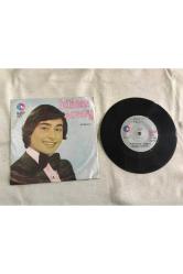 Bülent Ersoy - Yalnızlığa Alıştım - Toprak Alsın Muradımı