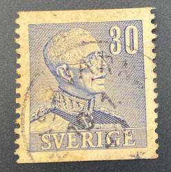 İsveç Pulu - Sweden ( Sverige ) Stamp - Postadan Geçmiş Pul Filateli - DAMGALI - KRAL V. GUSTAV TEMALI PUL, 30 PARA - YABANCI PULLAR-NOSTALJİK DOĞUM GÜNÜ HEDİYESİ