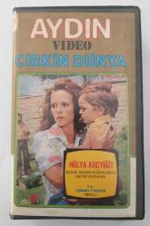 Efemera - ÇİRKİN DÜNYA  ( Hülya Koçyiğit, Savaş Başar, Doğan Bavli ) VHS Kaset    '' Alman Baskı'' - kitantik - kitaLog