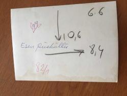 YEŞİLÇAM'IN GÜZEL YILDIZI ESEN PÜSKÜLLÜ'NÜN ORİJİNAL FOTOĞRAFI - 16,5 x 12 cm EBADINDA - ESEN PÜSKÜLLÜ 10. SULH CEZA MAHKEMESİ SALONU ÖNÜNDE BEKLERKEN