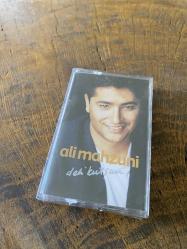 ALİ MAHZUNİ - DELİ KURŞUN - KASET (JELATİNİNDE)