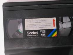 Yedi Bela Hüsnü ( Kemal Sunal, Oya Aydoğan )  /  Doktor Civanım ( Kemal Sunal, Bahar Öztan )   VHS Film Kaset  ( 2 Film bir arada )   ''Dönem çekimi''
