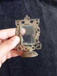 Antika pirinç çerçeve