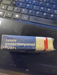 TÜTÜN TARİHİ - 1976 YILI İZMİR ENTERNASYONEL FUARI DOLU SİGARA  - YEŞİL PAKET - İÇİLMEZ KOLEKSİYON AMAÇLI