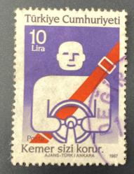 Türk Pulu - Turkish Stamp -  Postadan Geçmiş Pul Filateli -  DAMGALI -  KEMER SİZİ KORUR - TRAFİK KURALLARI TEMALI PUL 1987, 10 LİRA - Türkiye Cumhuriyeti - NOSTALJİK DOĞUM GÜNÜ HEDİYESİ