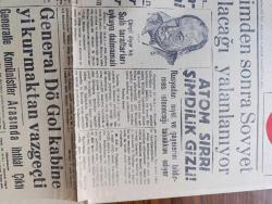 Bayram Gazetesi - 17 Kasım 1945 - Washington Kararlarından Sonra Yazan Asım Us Başmakale - Bayramınız Kutlu Olsun Yazan Yusuf Ziya Ortaç - Bulgaristan'da Seçimden Sonra Sovyet Cumhuriyeti Kurulacağı Yalanlanıyor - Churchill Diyor Ki Sulh Taraftarları Uykuya Dalmamalı - Tel Aviv Sokaklarında Barikatlar Kuruldu - General De Gaulle Kabineyi Kurmaktan Vazgeçti - 30 Yıl Evvelki Kızılay'dan Hatıralar Yazan Necmettin Deliorman - Klasikler Arasında Yazan Zahir Güvemli - Bizde İlk Bale Pandomim- İranlı Kürtler Muhtariyet İstemiyorlar - Beşiktaş'ı Yenen Fenerbahçe İstanbul Kupasını Kazandı - Hitler'in Eşi Eva Bravn'un Hatıra Defteri Bulundu - İki Cihan Harbinde Türkiye'nin Oynadığı Rol - Üsküdar Tramvay İdaresi Troleybüs İşletecek - Yörük Emine Opereti Ses Tiyatrosunda - İstanbul Köylerinde Açılan Yeni Okullar Yazan Hasan Bedreddin Ülgen - Mefharet Yıldırım Suzan Yakar Ve Emine Adalet Bayramda Taksim Kristalde - Şen Şapka