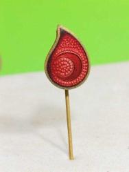 R60----KIZILAY KAN DAMLASI MİNELİ ROZET