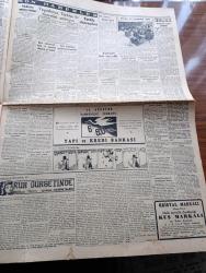 Cumhuriyet Gazetesi - 3 Haziran 1952 - Zaruri Bir Tavzih Başmakale - Cumhuriyet Halk Partisinden Geri Alınacak Paralar - Yüksek Mahkeme Truman Aleyhine Karar Verdi - Başbakan Adnan Menderes'in İsmet İnönü'ye Verdiği Cevap - İsyan Eden Kızıl Esirler - Rüşvet Almaktan Sanık Öğretmen Ulvi Teoman'ın Duruşması Fotoğrafı - Atatürk İnkılaplarına Dair Vesika - Politika Ve Dil Yazan Hasan Ali Yücel Köşe Yazısı - Sanayi Odası Başkanı Hüsnü Yaman Seçildi - Sabite Tur Gülerman Saime Sinan Ve Hamiyet Yüceses Tepebaşı Gazinosunda - Ruh Gurbetinde Yazan Kerime Nadir Yazı Dizisi - Nişantaşı Kız Enstitüsünde Defile Fotoğraf - Kore Şehitlerimizin Tabloları Yapılacak - Devrim Ocakları İstanbul İl Yönetim Kurulu Seçildi - İsrail'de Cumartesi Günü Taksiler Çalışmayacak - Futbolda Neden Mağlup Oluyoruz Yazan Burhan Felek - Kibar Düşkünleri Yazan Maurice Dekobra Yazı Dizisi - Kodak - Radyo Ve Kaloriferli 1952 Modeli Morris Oxford Otomobil - Sanitas Berlin Röntgen Ve Tıbbi Cihazları - Parker Quink Mürekkebi