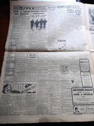 Cumhuriyet Gazetesi - 7 Haziran 1952 - CHP'nin Tasfiyesine Kadar Gidebilecek Bir Kanun Teklifi - Başbakan Adnan Menderes'in Patrik Athenagoras'ı Ziyareti - Albay Nuri Pamir Kore'de Şehit Oldu Fotoğraf - Yunan Hükümdarları Yarın 17 de Geliyorlar - Kuzey Atlantik Paktı Kuvvetleri Başkomutanı General Ridgway'in Türkiye'yi Ziyareti - Mareşal Papagos'a Trakyanın Müdafaası Kabil Olmayacak - Türk Fransız Kültür Anlaşması - İspanya Futbol Milli Takımı Geldi - Gelin Aya Gidelim Yazan Tevfik Sadullah - Dün Geceki Güzellik Müsabakası Fotoğraf - Ruh Gurbetinde Yazan Kerime Nadir Yazı Dizisi - Konya'da Suni Yağmur Denemeleri - Hindistan'da Hindu Müslüman Kavgası - Gül Kupası Atletizm Müsabakaları - El Yazılarından Mana Çıkarma Sanatı Tıbbın Büyük Yardımcısı - Süreyya Plaj Gazinosu Maltepe - Movado Saatleri - Minerva Dikiş Makineleri -  Perihan Altındağ Sözeri Siz Bana Gelmezseniz Siemens Beni Size Getirir Diyor - Volvo Diesel Kamyonları - Oliver Yazı Makineleri -  Alman Gobi Bisiklet - Philco