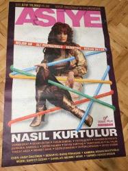 ASİYE NASIL KURTULUR FİLMİNİN AFİŞİ
