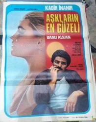 AŞKLARIN EN GÜZELİ FİLMİNİN AFİŞİ
