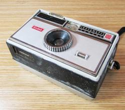 EsKi KODAK İnstamatic 100 FOTOĞRAF MAKİNESİ......