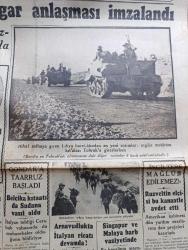 Cumhuriyet Gazetesi - 18 Şubat 1941 -  Yeni Türk Bulgar Anlaşması İmzalandı - İki Hükümet Taarruzdan İçtinab Kararında Mutabık Kaldılar - Nihai Safhaya Giren Libya Harekatından En Yeni Resimler - Hariciye Vekilimiz Şükrü Saracoğlu - Gondar'a Taarruz Başladı - İngiltere Mağlup Edilemez - Singapur Ve Malaya Harp Vaziyetinde - Büyük Muasırlar Yazan Winston Churchill Yazı Dizisi - Küçük Hikaye İbo'nun Çocuğu Yazan Nuri Refik - Yeni Tramvay Hatları - Surpagop Mezarlığında Yapılacak Mahalle -  Türk Kültürleri Ve Türkiye Kültürü Yazan İsmail Hami Danişmend - Kızıl Vazo Yazan Peride Celal Yazı Dizisi - Sessiz Tayyare Yazan Burhan Felek Köşe Yazısı - Libya Muzafferiyetinden Resimler - Senenin En Büyük Aşk Ve Macera Şaheseri Yeşil Cehennem Sümer Sinemasında - Bakir Adam Bu Perşembe Lale Sinemasında -  Siera Radyosu - İsviçre'nin Presizyon Saati Marvin - Galata Perşembe Pazarı - Singer Yeni Spor Saatleri Geldi