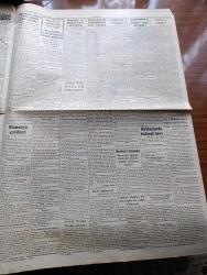 Cumhuriyet Gazetesi - 18 Şubat 1941 -  Yeni Türk Bulgar Anlaşması İmzalandı - İki Hükümet Taarruzdan İçtinab Kararında Mutabık Kaldılar - Nihai Safhaya Giren Libya Harekatından En Yeni Resimler - Hariciye Vekilimiz Şükrü Saracoğlu - Gondar'a Taarruz Başladı - İngiltere Mağlup Edilemez - Singapur Ve Malaya Harp Vaziyetinde - Büyük Muasırlar Yazan Winston Churchill Yazı Dizisi - Küçük Hikaye İbo'nun Çocuğu Yazan Nuri Refik - Yeni Tramvay Hatları - Surpagop Mezarlığında Yapılacak Mahalle -  Türk Kültürleri Ve Türkiye Kültürü Yazan İsmail Hami Danişmend - Kızıl Vazo Yazan Peride Celal Yazı Dizisi - Sessiz Tayyare Yazan Burhan Felek Köşe Yazısı - Libya Muzafferiyetinden Resimler - Senenin En Büyük Aşk Ve Macera Şaheseri Yeşil Cehennem Sümer Sinemasında - Bakir Adam Bu Perşembe Lale Sinemasında -  Siera Radyosu - İsviçre'nin Presizyon Saati Marvin - Galata Perşembe Pazarı - Singer Yeni Spor Saatleri Geldi