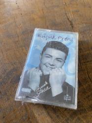 BURAK KUT - KÜÇÜK PRENS - KASET (JELATİNİNDE)