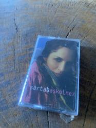 SERTAB ERENER - AŞK ÖLMEZ - KASET (JELATİNİNDE)