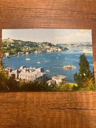 Boğaziçi’nde bebek koyu İstanbul  panorama kartpostalı 15x10 ebatında