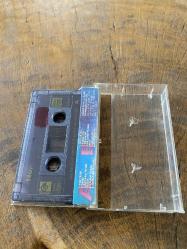 NURAY HAFİFTAŞ - DİNLE - KASET
