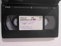 ASKERİN DÖNÜŞÜ (Kadir İnanır, Selam Güneri) /ŞEKERPARE ( İlyas Salman, Şener Şen, Yaprak Özdemiroğlu) VHS Film - Kaset ( 2 Film bir arada - Çekimdir )