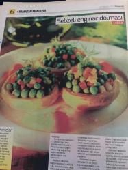 HÜRRİYET GAZETESİ HÜRRİYET KELEBEK 2 GAZETESİ DOĞUM GÜNÜ GAZETESİ - 23 Haziran 2016 - ebru Omurcalı‘dan iftar menüleri ve sahur önerileri-sebze Buket’i tarifi-sebzeli enginar dolması tarifi-şifa çorbası tarifi-Bezeli pay tarifi-saray usulü revani tarifi-lahmacun böreği-damat paçası böreği tarifi-peynirli patlıcan kaygana tarifi-sodalı kabak böreği tarifi-tavır pişirmenin incelikleri-Emine beder-tavugu ızgarada veya fırında pişirecekseniz-tavuk sosu-yogurtlu patates çorbası tarifi-şeftali tatlısı tarifi