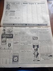 Cumhuriyet Gazetesi - 14 Kasım 1959 - Eisenhower'in Özel Heyeti Dün Ankara'ya Geldi - Boğazda Kurulması Muhtemel Germe Bant Projesine Müstenit Köprünün Maketinden İki Görünüş - Beyaz Saray'ın Basın Sekreteri J. Habertürk İle Başkanın Oğlu J. Eisenhower Dün Ankara Havaalanında Fotoğrafı - 1958 Dünya Güzeli Corine Rottschafter Fotoğraf - Namık Kemal'in Reşat Nuri Güntekin Tarafından Sahneye Koyulan Oyunu Akif Bey Fotoğraf - Amerika'da Sendikalar Yazan Joanine Roy Yazı Dizisi - Koruyucu Melekler Sevimli Balıkçı Çizgi Roman - Bay Oscar Karikatür - Alaca Çorap Yazan Nihal Karamağaralı Yazı Dizisi - Beşer Dakikalık 6 Derste Yazı Yazmayı Öğreten Makine - Plastik Ve Estetik Cerrahi Yazan Operatör Doktor Atilla Oymak - General Kasım'a Yeni Suikast Mi Yapıldı - Kral Oidipus'un Temsilleri Uzatılıyor - Bazı Tarih Parçaları Yazan Burhan Felek Köşe Yazısı - Boğaz Köprüsü Projesi - Futbol Federasyonu Reisi Faik Gökay'ın Basın Toplantısı Nihayet Avrupalı Sayıldık - DYO Boya - Milli Ligin 2. Devresi
