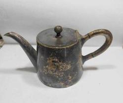 GÜMÜŞ KAPLAMA TAMİR GÖRMÜŞ DEKORLUK ESKİ DEMLİK