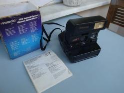 POLAROID 780 FOTOĞRAF MAKİNESİ ( FOTOĞRAFI ANINDA ÇIKARAN ) KUTUSUNDA FOTOĞRAF MAKİNESİ - Made U. K.