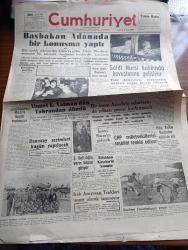 Cumhuriyet Gazetesi - 4 Ocak 1960 - Başbakan Adnan Menderes Adana'da Bir Konuşma Yaptı - Saidi Nursi Hakkında Kovuşturma Gelişiyor - Saidi Nursi'nin Ankara'da Çekilen Son Resmi - Ahmet Emin Yalman Dün Tahran'dan Döndü - Kim Dergisinin Mesul Müdürü Şahap Balcıoğlu Yarın Hapse Giriyor - Bir Kısım Anadolu Şehirlerinde Yılbaşı Kutlanmadı - Polis Yeşilay Kongresine Müdahale Etti - Kızılay'ın Faslılara Yardımı Fotoğraf - Beşiktaş Fenerbahçe'yi Yendi Fotoğraf - Irak Anayasası Türkleri Unsur Olarak Tanımıyor - Küçük Peyk'in Büyük Gazası Yazan A. Cemalettin Saraçoğlu Yazı Dizisi - Türkiye İş Bankası - Amerika'da Kennedy Adaylığını Koydu - Senenin İlk Haftası Yazan Burhan Felek Köşe Yazısı - Kanlı İhtiras Filmi Atlas Sinemasında - Sezai Ömer Madra Zeytinyağı Ve Sabunları - Falcıların Sesleri 1960 Yılına Mars Yıldızı Hükmedecek - Bay Oscar Karikatür - Beşiktaş Fenerbahçe Maçı Hakemi Bulgar Takov Dedi Ki Halk Sahaya Hücum Etti Maçı Eksik Oynattım - Federasyon Asbaşkanı Hakkı Yeten