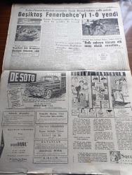 Cumhuriyet Gazetesi - 4 Ocak 1960 - Başbakan Adnan Menderes Adana'da Bir Konuşma Yaptı - Saidi Nursi Hakkında Kovuşturma Gelişiyor - Saidi Nursi'nin Ankara'da Çekilen Son Resmi - Ahmet Emin Yalman Dün Tahran'dan Döndü - Kim Dergisinin Mesul Müdürü Şahap Balcıoğlu Yarın Hapse Giriyor - Bir Kısım Anadolu Şehirlerinde Yılbaşı Kutlanmadı - Polis Yeşilay Kongresine Müdahale Etti - Kızılay'ın Faslılara Yardımı Fotoğraf - Beşiktaş Fenerbahçe'yi Yendi Fotoğraf - Irak Anayasası Türkleri Unsur Olarak Tanımıyor - Küçük Peyk'in Büyük Gazası Yazan A. Cemalettin Saraçoğlu Yazı Dizisi - Türkiye İş Bankası - Amerika'da Kennedy Adaylığını Koydu - Senenin İlk Haftası Yazan Burhan Felek Köşe Yazısı - Kanlı İhtiras Filmi Atlas Sinemasında - Sezai Ömer Madra Zeytinyağı Ve Sabunları - Falcıların Sesleri 1960 Yılına Mars Yıldızı Hükmedecek - Bay Oscar Karikatür - Beşiktaş Fenerbahçe Maçı Hakemi Bulgar Takov Dedi Ki Halk Sahaya Hücum Etti Maçı Eksik Oynattım - Federasyon Asbaşkanı Hakkı Yeten