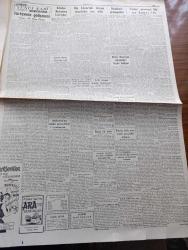 Cumhuriyet Gazetesi - 17 Aralık 1959 - Vatan Gazetesi Bir Ay Kapatıldı - Pulliam Davaları Serisi - 16 şar Hapis Cezaları Temyizce Tasdik Edilmiş Olan Selami Akpınar Ve Naim Tirali Fotoğraf - İstanbul Hadiseleri İle İlgili Dava Açıldı - 1960 Basın Yılı İlan Ediliyor - İsmet İnönü'yü Vur Emrini Yerine Getirmeyen İki Subay Nakledildi - Dün Tahran'daki İran Şahı'nın Düğünü Davetiyeleri Tevzi Edildi - İran Dergilerinden Evvelki Gün Çıkan Nüshasının Kapağı Fotoğrafı - Rum Ortodoks Kilisesi Patriği Athenagoras Döndü Fotoğraf - Makarios'un Rakibi Mücadeleyi Bırakmıyor - Yılbaşı Gecesi Kontrolleri - Refah Ne Demektir Yazan Burhan Felek Köşe Yazısı - Koruyucu Melekler Çizgi Roman - Ankara İstanbul Radyosu Programı - Fenerbahçe mi Galatasaray Mı - Fenerbahçe Galatasaray Maçının Hakemi Orhan Gönül - Galatasaray Takımından Haberler - Fenerbahçe Takımından Haberler