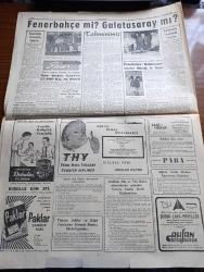 Cumhuriyet Gazetesi - 17 Aralık 1959 - Vatan Gazetesi Bir Ay Kapatıldı - Pulliam Davaları Serisi - 16 şar Hapis Cezaları Temyizce Tasdik Edilmiş Olan Selami Akpınar Ve Naim Tirali Fotoğraf - İstanbul Hadiseleri İle İlgili Dava Açıldı - 1960 Basın Yılı İlan Ediliyor - İsmet İnönü'yü Vur Emrini Yerine Getirmeyen İki Subay Nakledildi - Dün Tahran'daki İran Şahı'nın Düğünü Davetiyeleri Tevzi Edildi - İran Dergilerinden Evvelki Gün Çıkan Nüshasının Kapağı Fotoğrafı - Rum Ortodoks Kilisesi Patriği Athenagoras Döndü Fotoğraf - Makarios'un Rakibi Mücadeleyi Bırakmıyor - Yılbaşı Gecesi Kontrolleri - Refah Ne Demektir Yazan Burhan Felek Köşe Yazısı - Koruyucu Melekler Çizgi Roman - Ankara İstanbul Radyosu Programı - Fenerbahçe mi Galatasaray Mı - Fenerbahçe Galatasaray Maçının Hakemi Orhan Gönül - Galatasaray Takımından Haberler - Fenerbahçe Takımından Haberler