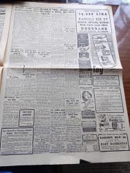 Cumhuriyet Gazetesi - 19 Nisan 1957 - Kastamonu Ormanlarını Kül Eden Yangınlardan İlk Resimler - Başvekil Adnan Menderes'in Atina'da Yapılan Karşılama Hakkında Demeci - Fatin Rüştü Zorlu İle Nuri Birgi Arasında Dikkat Çeken Görüşme -  Kıbrıs Türklerinin Lideri Fazıl Küçük'e Göre Tek Mesul İngiltere'dir - Kastamonu Ormanlarında 40 Yerde Birden Çıkan Yangının Hazin Bilançosu - Akis Dergisi Aleyhine Açılan 3  Davaya Dün Bakıldı - Halid Ziya Uşaklıgil Hakkında Rusça Bir Eser Yayınlandı Yazan Hasan Ali Ediz - 50 Yıl Evvelki Kuleliden Hatıralar Yazan Hasan Amca Yazı Dizisi - Kırkıncı Oda Yazan Peride Celal Yazı Dizisi - İngiliz Bütçesinin Hünerleri Yazan Burhan Felek Köşe Yazısı - Süveyşten İlk Türk Gemisi Dün Geçti - Türk Amerikan Hukukçuların Kongresi Bitti  - Radyo Bugünkü Program-  Krem Pertev - Genç Milli Takımımız İtalya İle Berabere Kaldı - Dünya Atış Şampiyonası İçin Said Salahaddin Cihanoğlu Londra'ya Davet Olundu - Beşiktaş Kulübü Meşaroş'un Mukavelesi Yenilemiyor