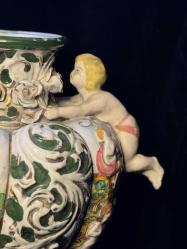 İtalyan El Yapımı Barok Stili Seramik Vazo – Capodimonte Damgalı