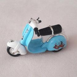 Vespa Metal Motosiklet (Diecast)